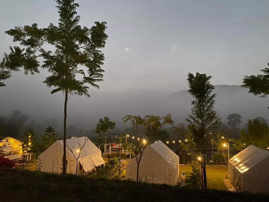 Lys I Dalen Resort&Camping Khao Kho Exterior foto